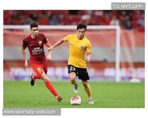 国足集训与申花冬训时间重叠或致申花再现人手紧缺局面